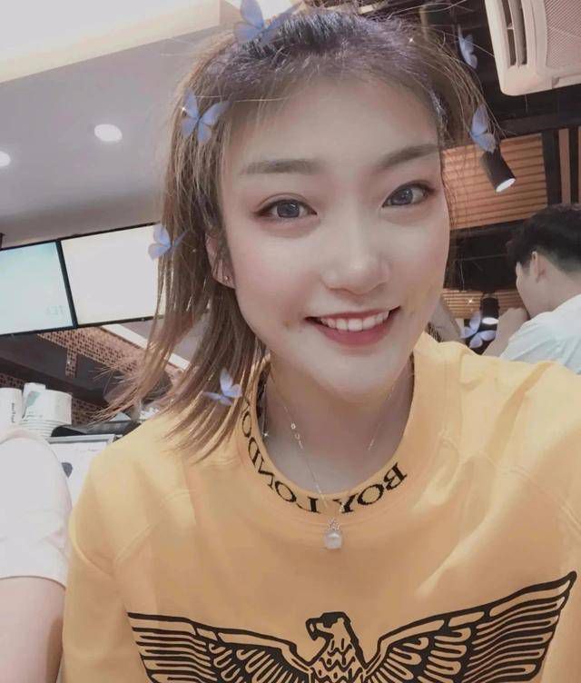 巨胸喷奶水www久久久免费观看