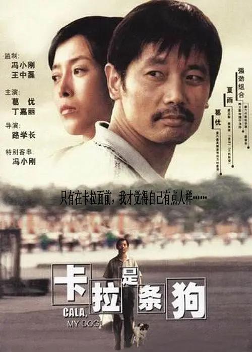 美女解开胸罩