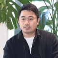 不戴奶罩的邻居hd无删减